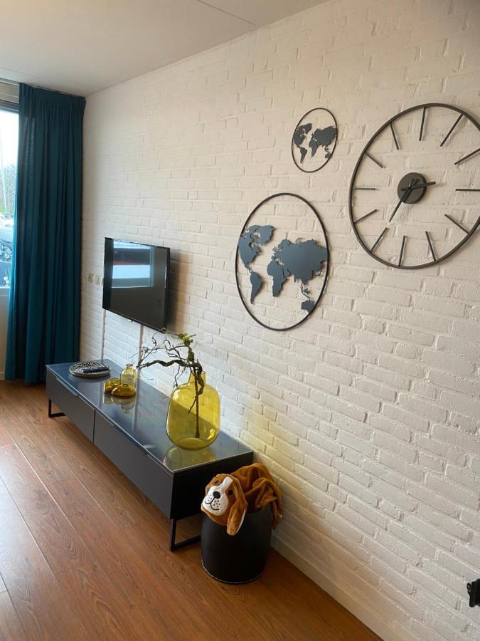 Ijsvogel Apartment, Duplex Family Home 4-Bed Located On The Largest Saltwater Lake Броунисе Екстериор снимка
